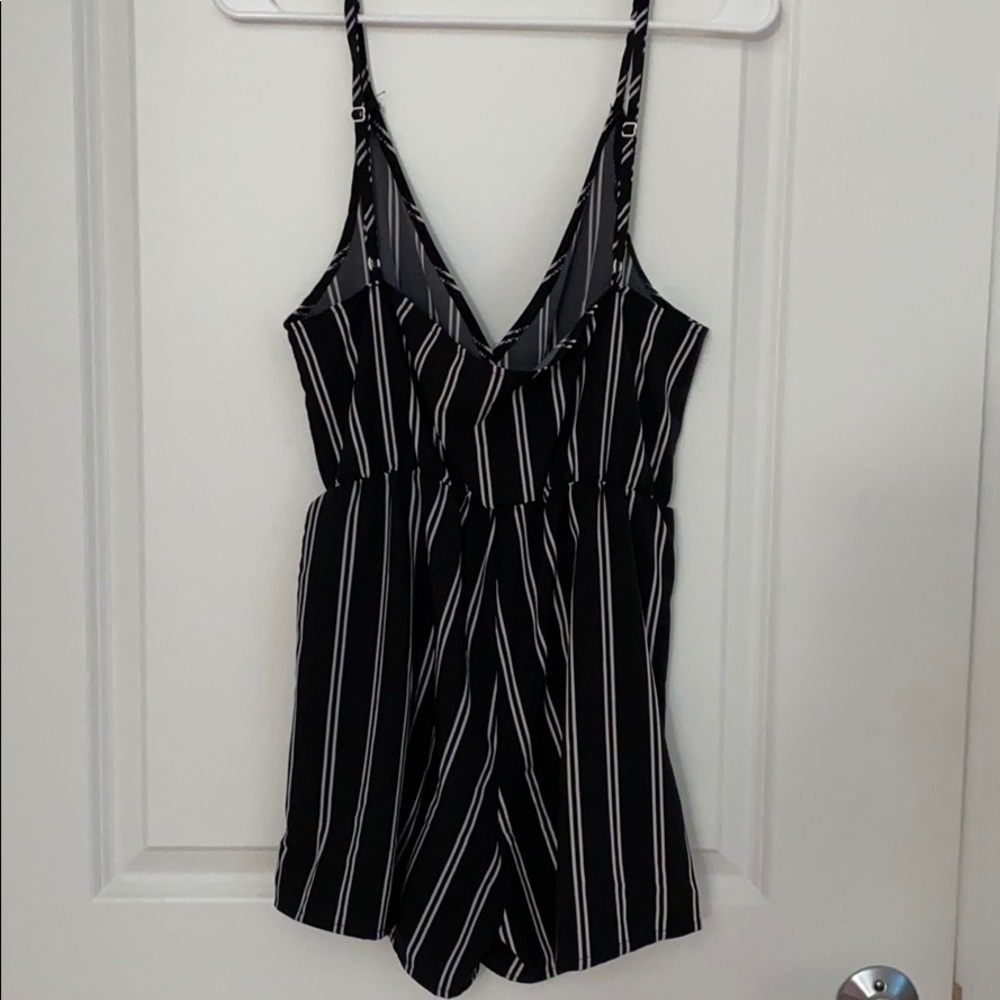 Black & white striped romper - Picture 3 of 3